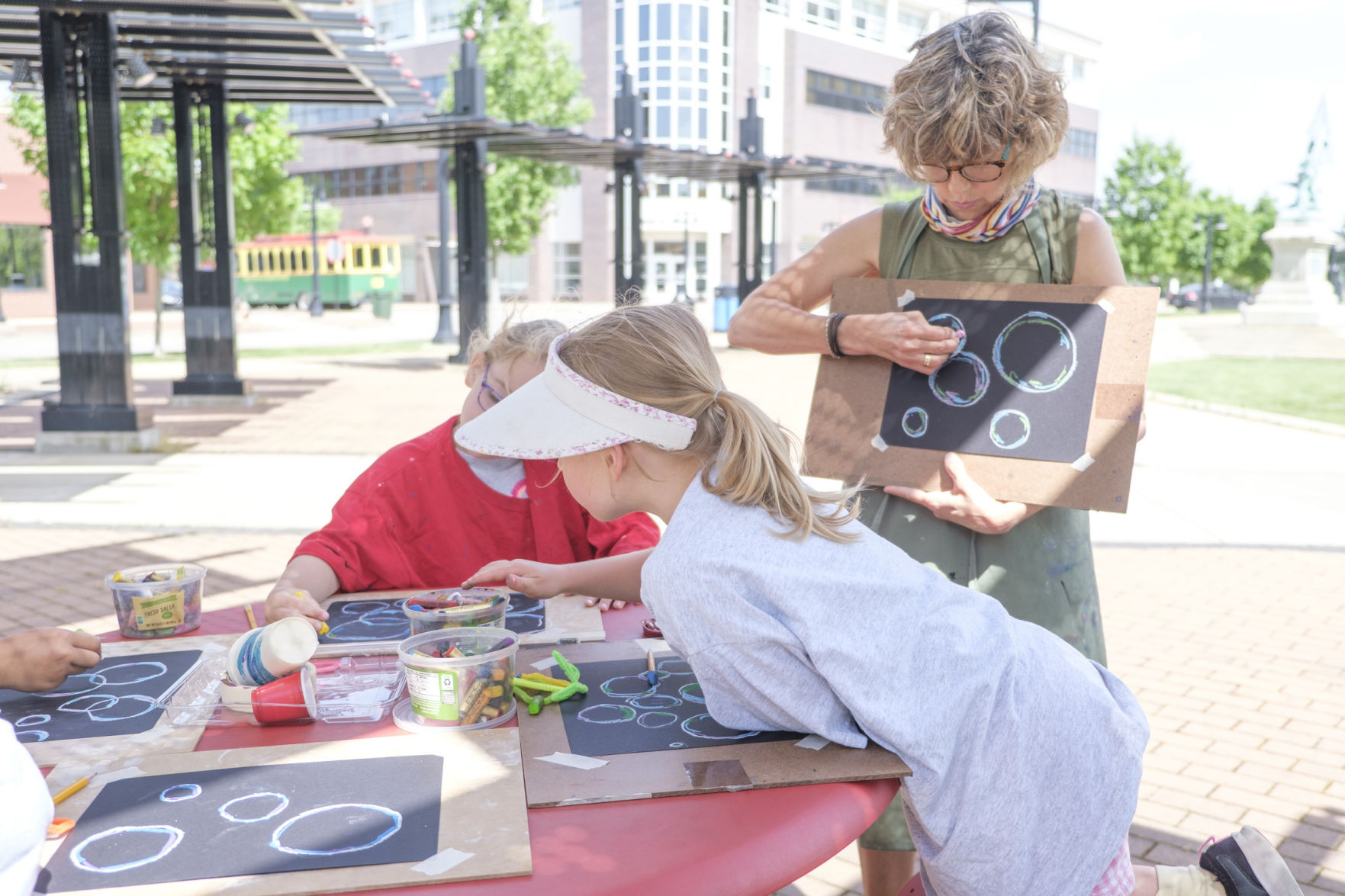GALLERY-Bubble-Art-Class-061120-20.jpg